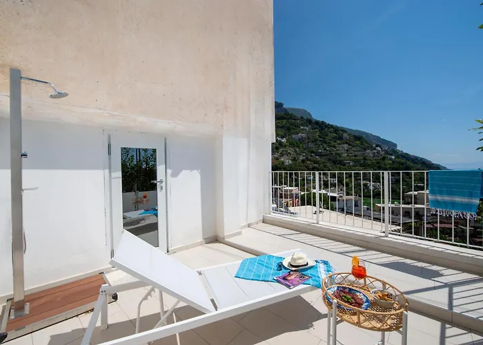 Yourhome - Casa Lucente Апартаменты